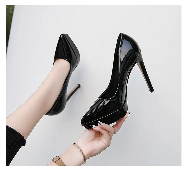 Sepatu Hak Tinggi Stiletto Run - Leather Working ulasan dan harga